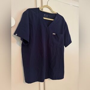 Figs Men’s Large Navy Scrub Top